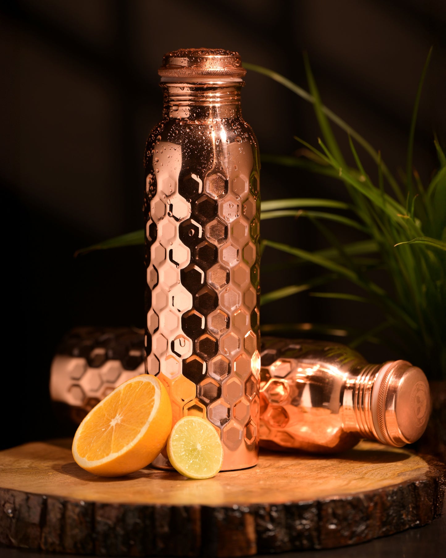 "Ratna" Diamond Copper Water Bottle - 950 ml BPA Free- Join Free and Leak Proof
