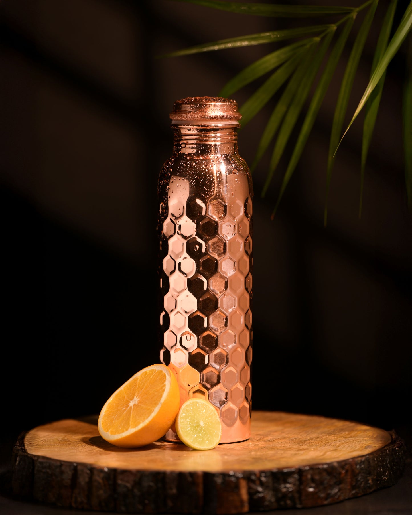 "Ratna" Diamond Copper Water Bottle - 950 ml BPA Free- Join Free and Leak Proof
